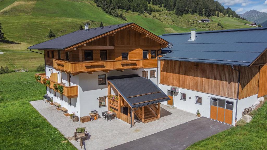 Nedererhof - Zimmer Edelweiß mit Gemeinschaftsküche — photo 1