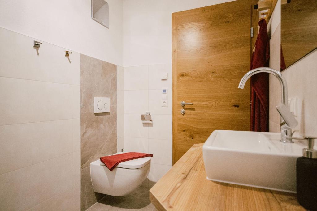 Nedererhof - Zimmer Edelweiß mit Gemeinschaftsküche photo 3