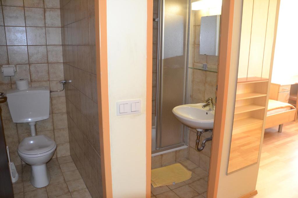 Mladinski dom - Hostel photo 3