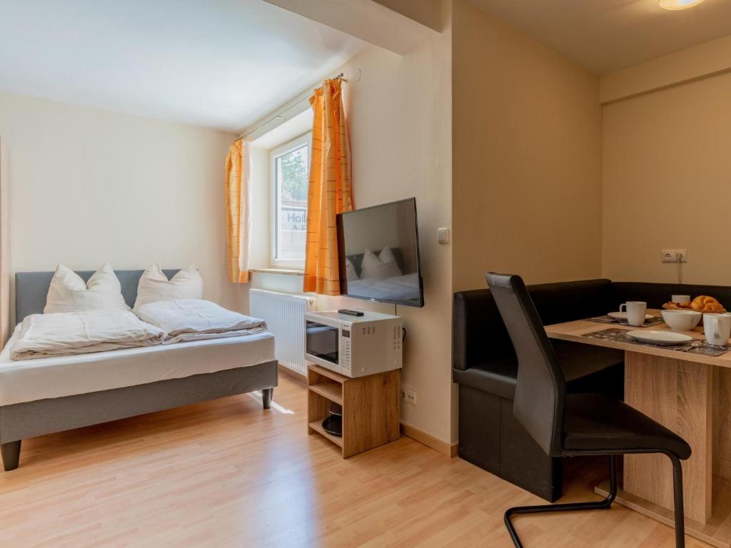 Town House 1 photo 2