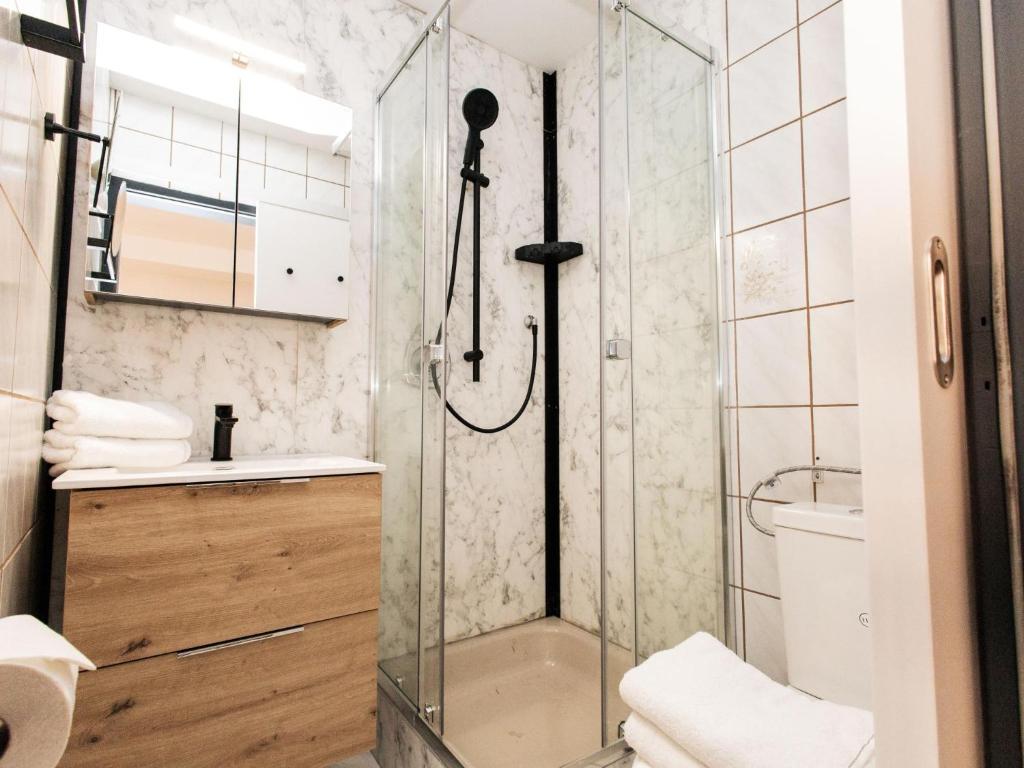 Town House 1 photo 3