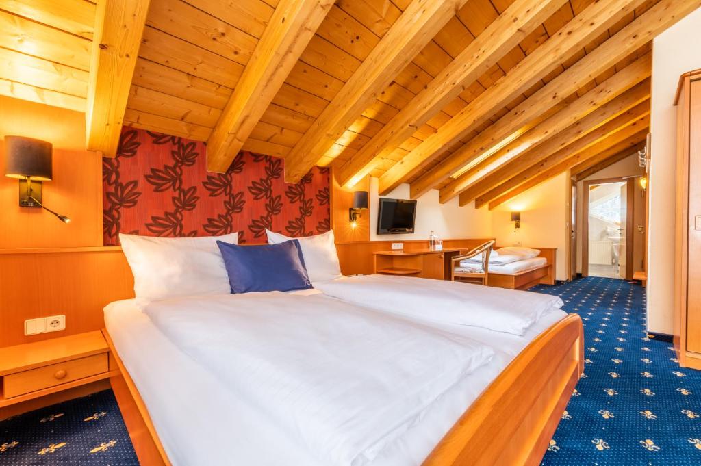 Hotel Tia Monte Nauders photo 2