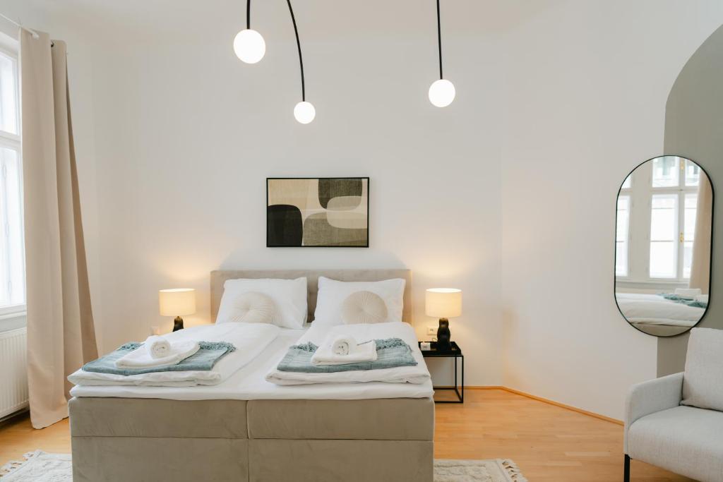 Stylish APT for 4-6 photo 2