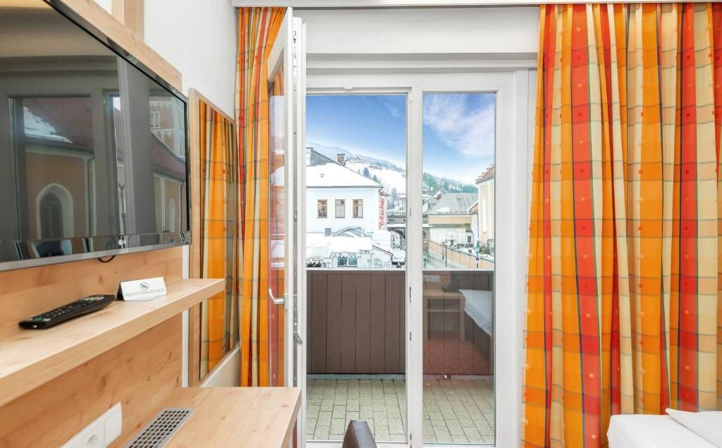 Hotel Rössl-Dependance Neue Post photo 3