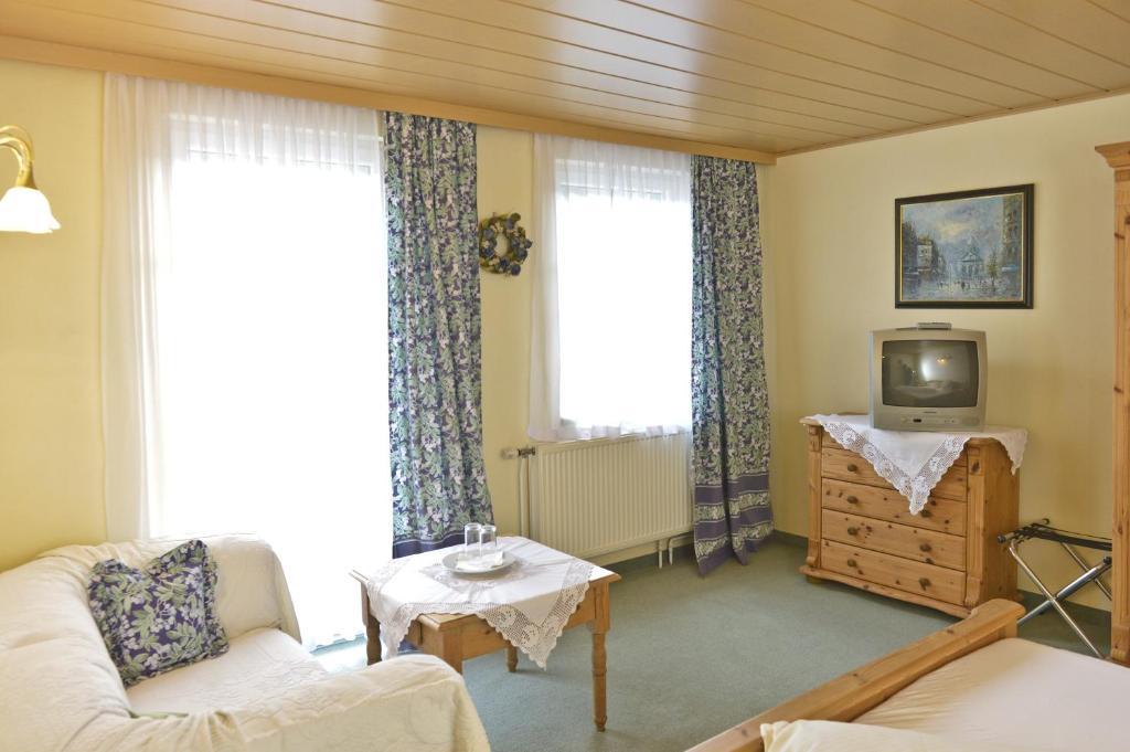 Pension Zierlinger photo 2