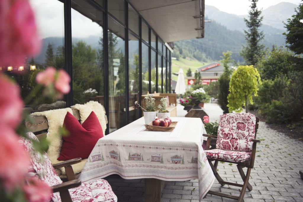 Skihotel Galzig B&B photo 3
