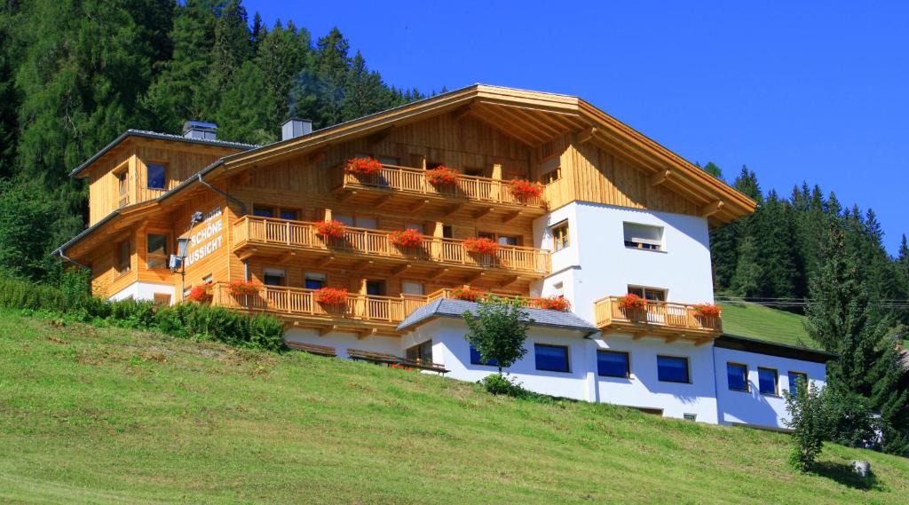 Hotel Schöne Aussicht — photo 1