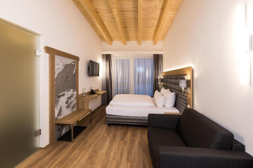 The Ischgl Lodge photo 2