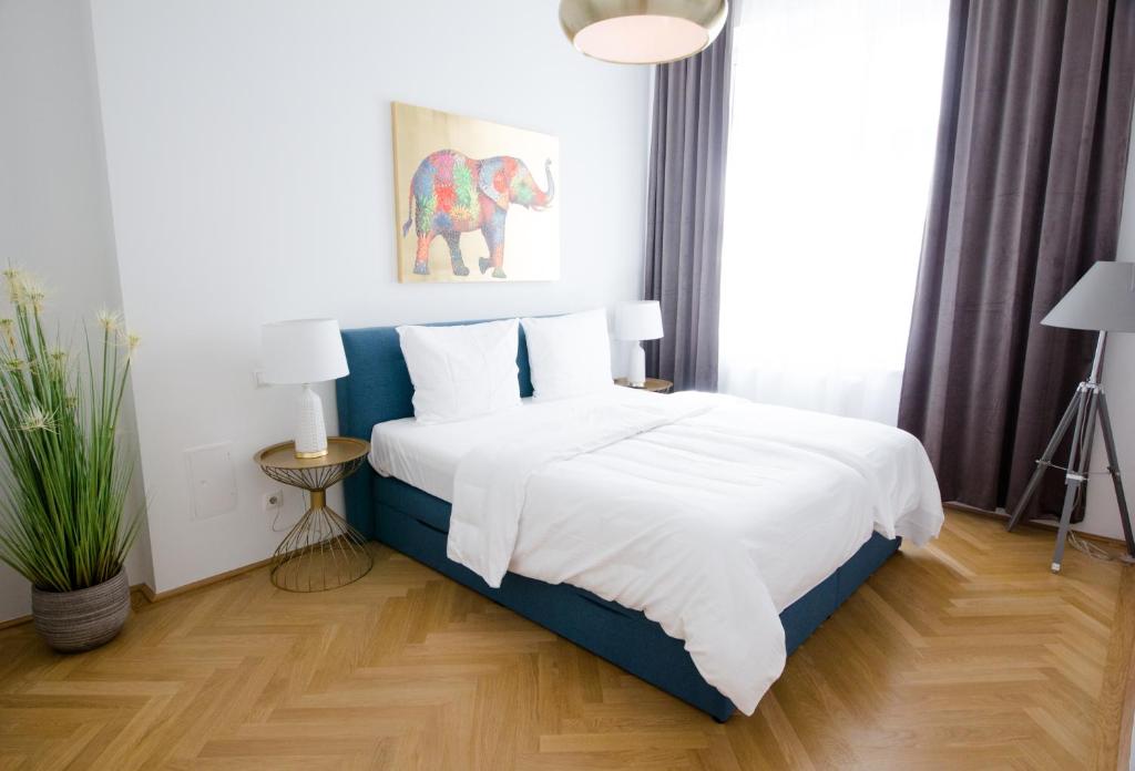 Studio Apartments Urania - Mai's Apartments photo 2