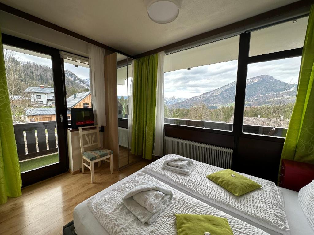 Wohlfühlapartment Dachsteinblick — photo 1