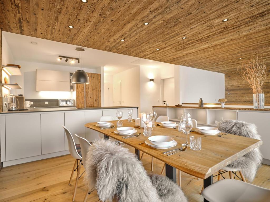 The Mountain Hideaway 211 by AA Holiday Homes SKI IN SKI Out Die Tauplitz — photo 1