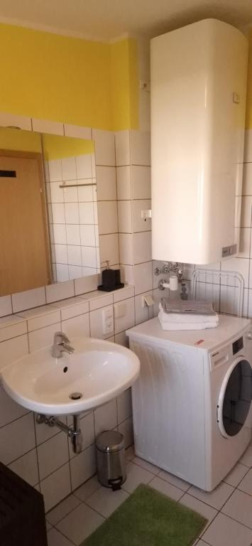 Wohlfühlen & Arbeiten in Toplage mit gratis Tiefgaragenplatz photo 3