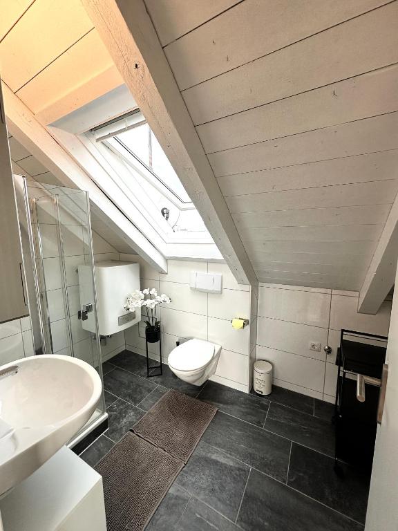 Zentrale Wohnung mit Dachterasse photo 3
