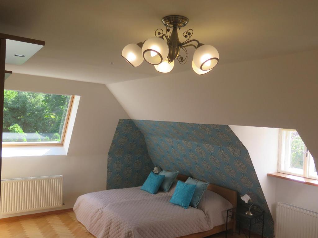 Schoenbrunn Gardens Deluxe Apartment photo 2
