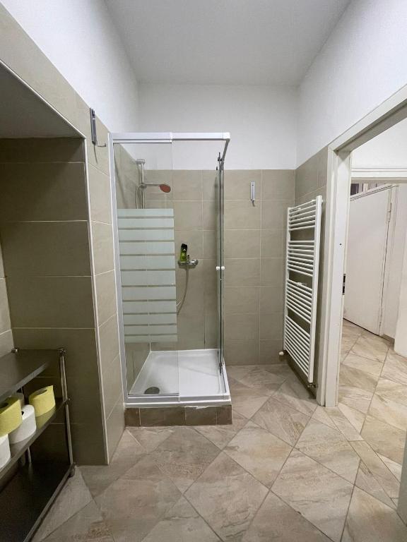 Cozy Studio Apartment 15 Min from Rathausplatz photo 3