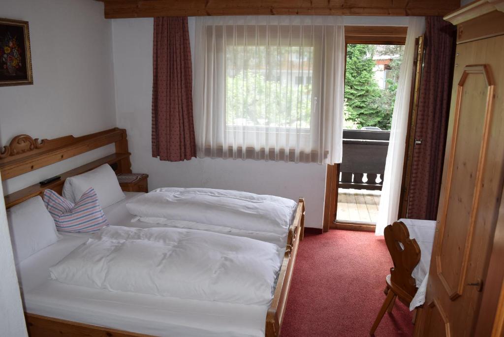 Bergsteiger-Zimmer Pension Obermair photo 2
