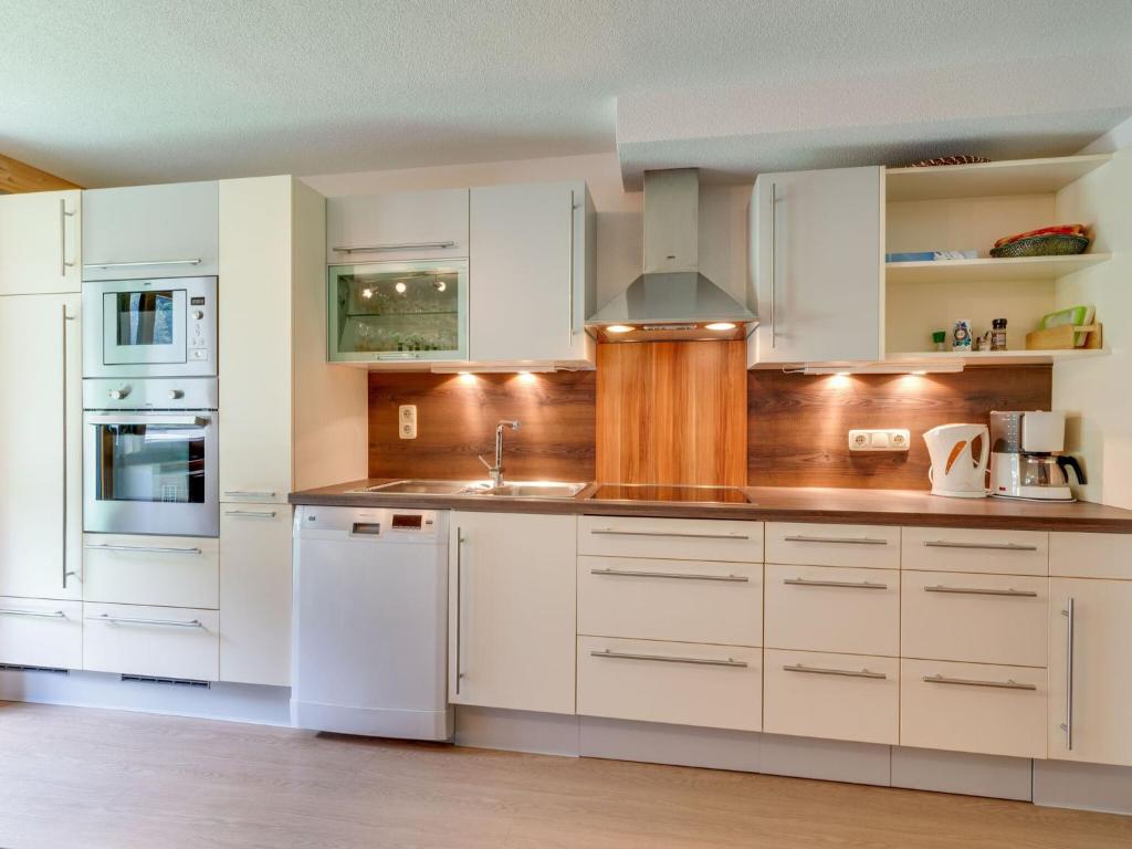 Apartment in Kappl near Ski Slopes photo 2