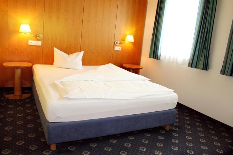 Hotel Servus Europa Suben photo 2