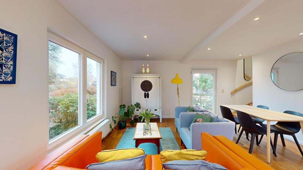 The Tile House - 2 bedroom property just south of Brussels — photo 1