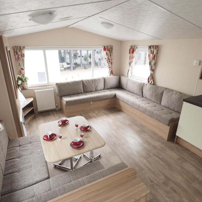 Vakantiepark Wilhelm Tell Superieur Chalet — photo 1