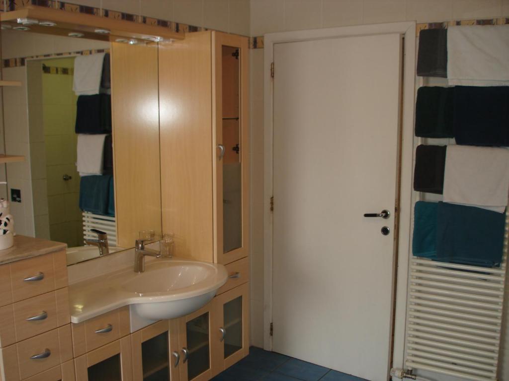 appartement Courcelles photo 3