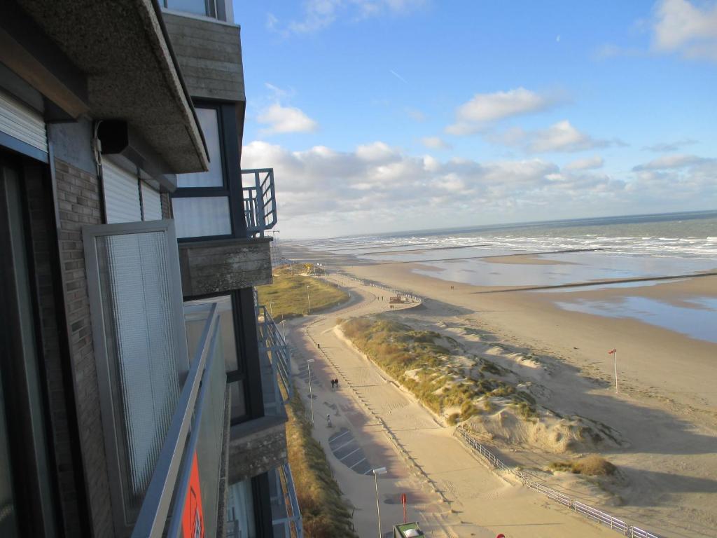 Studio On The Beach With Sea View — photo 1