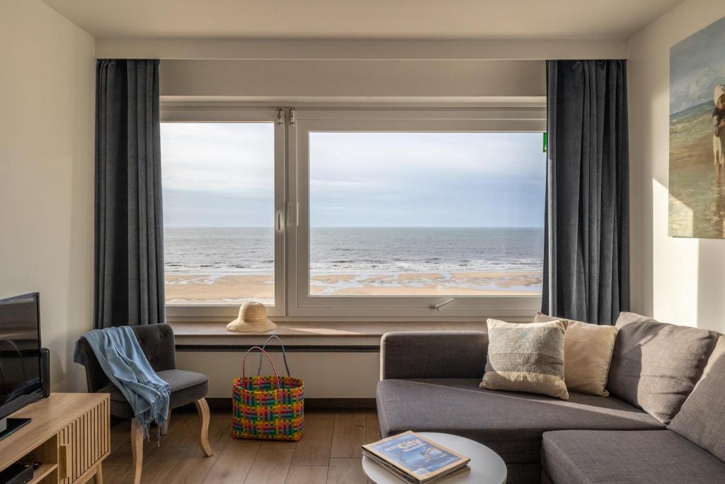Cosy studio with Amazing Seaview T67 — photo 1