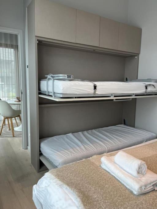 Stylish 1BR home at Prime Location photo 2