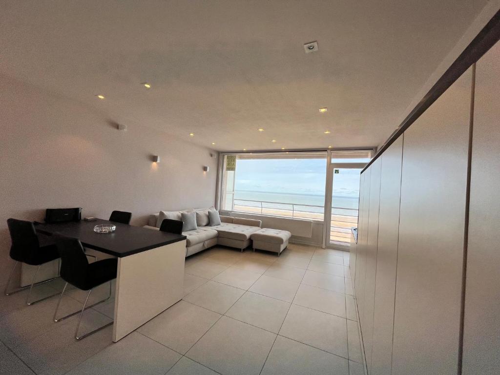 BEL AIR HOLIDAY - Large studio with amazing sea view T88 photo 2