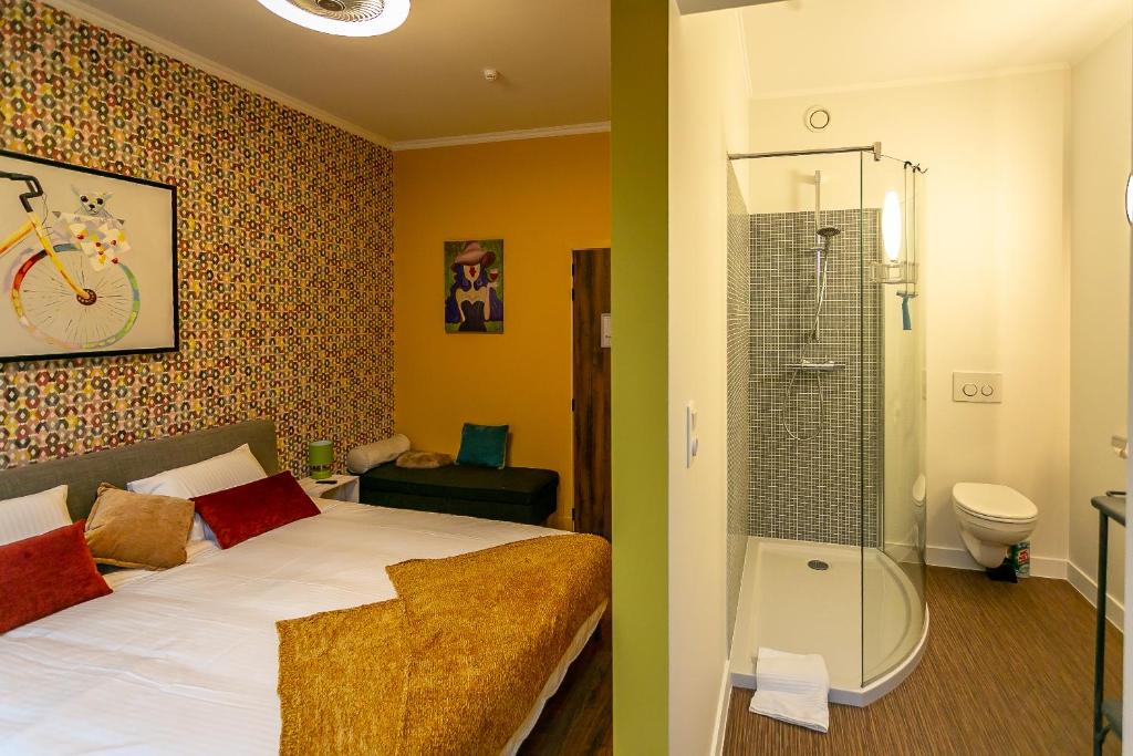 The Newport Lodge included 3h PRIVATE indoor welnes & use e-bikes photo 3