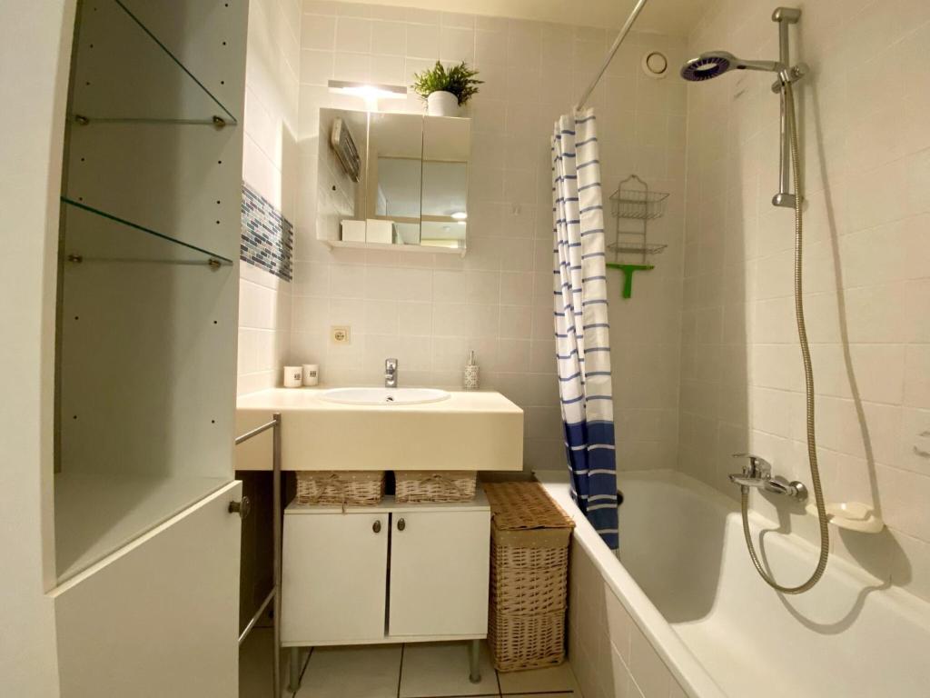 Apartment in Nieuwpoort near the Beach photo 3