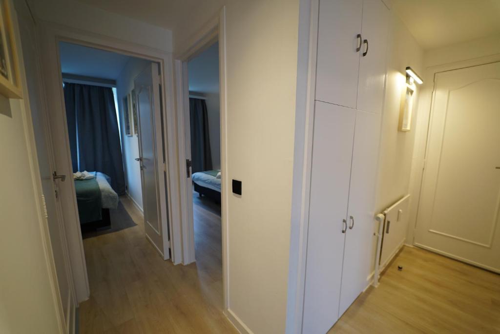 Skyway airport apartments photo 2