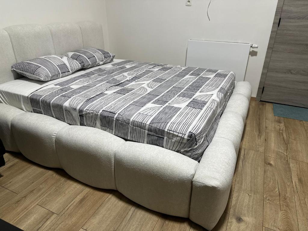 Sweet apartment with belcon photo 2