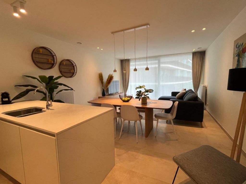 BEL AIR HOLIDAY - New two-bedroom apartment with large terrace T12 photo 3