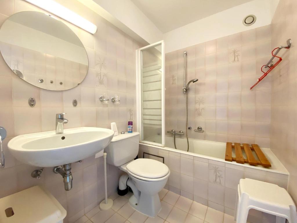 Apartment in Nieuwpoort by the Beach photo 3
