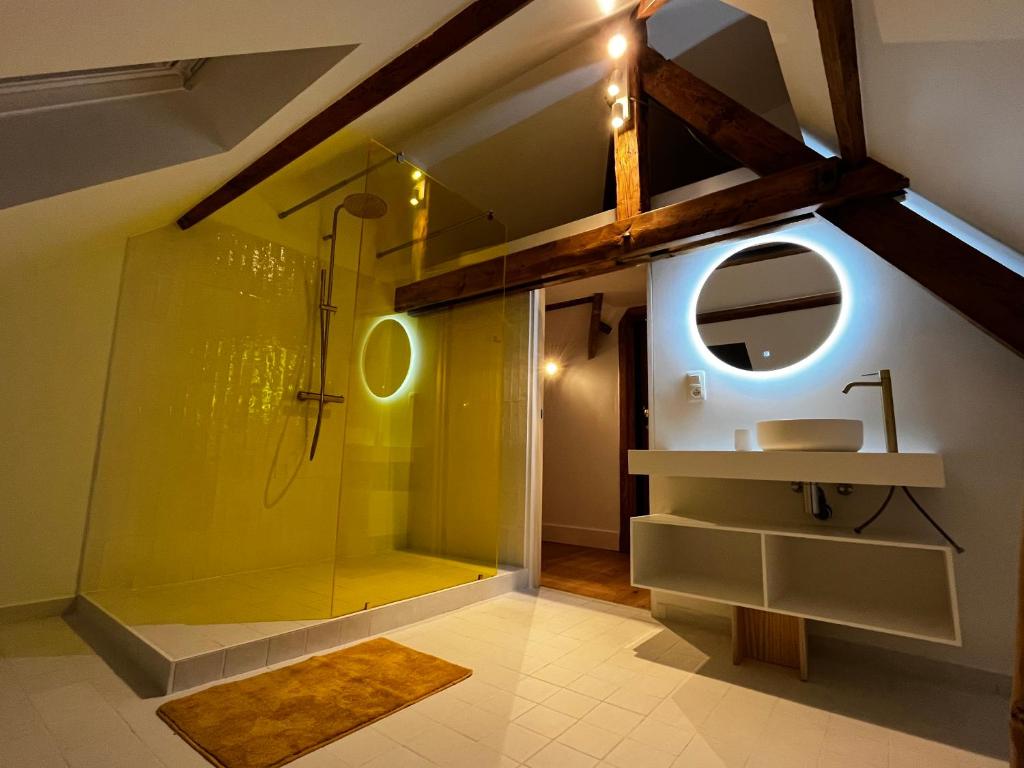Superb house in absolute calm photo 3