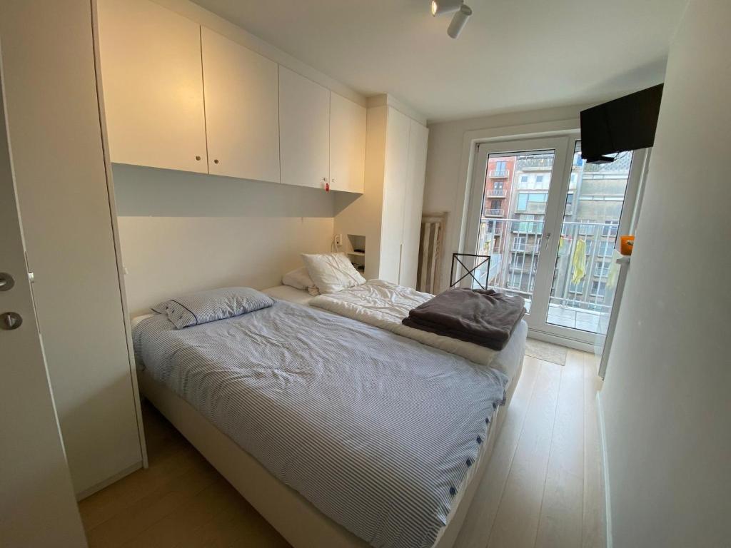 Sea View Stay for 6 Guests photo 2