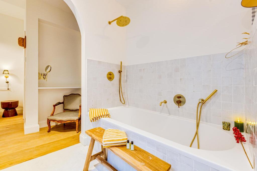 Romantic Escape with private sauna - Miss Tinguett photo 3
