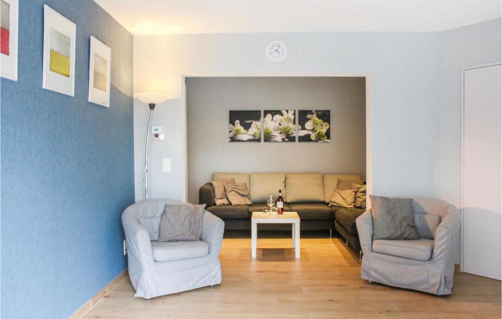 Lovely Apartment In Oostende With Wifi — photo 1