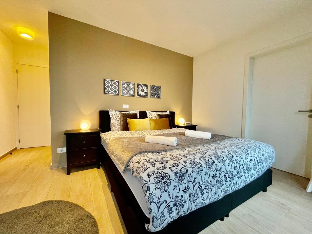 OneLuxStay near Diamond District photo 2