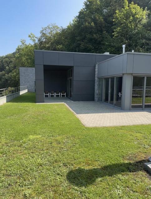 PENTHOUSE DURBUY APPART 10-12 Pers Vue Panoramique photo 2