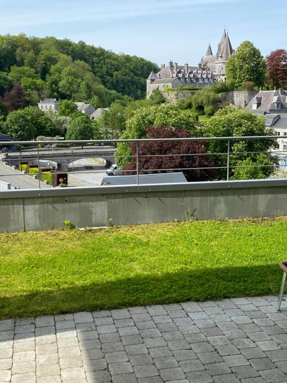 PENTHOUSE DURBUY APPART 10-12 Pers Vue Panoramique photo 3