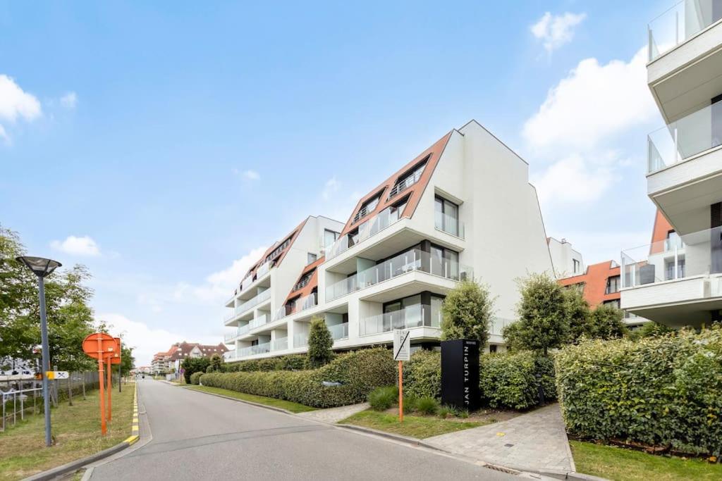 Ruim en modern appartement ideaal gelegen tussen zee en jachthaven photo 3