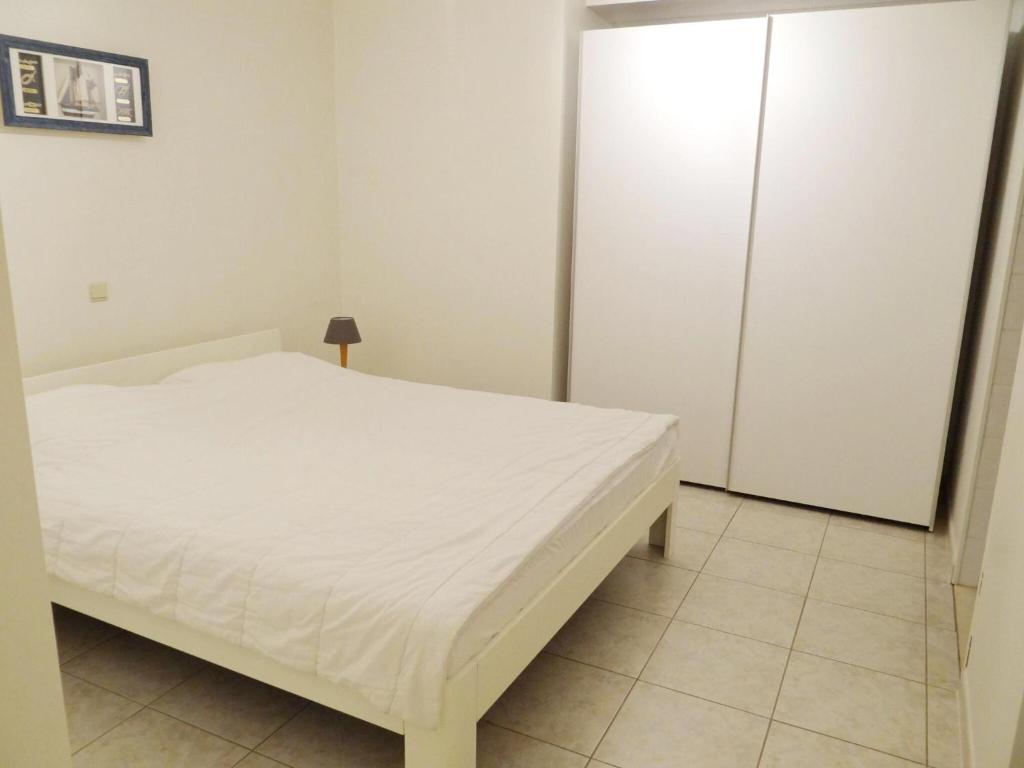 Apartment in Nieuwpoort by the Beach photo 3