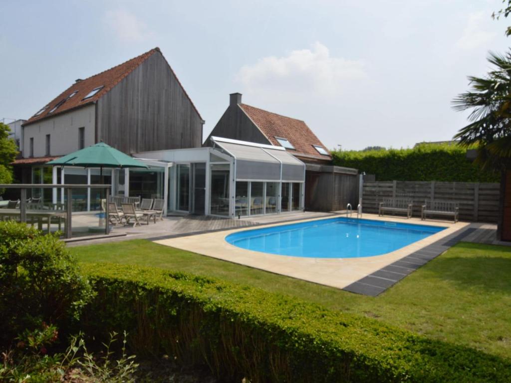 Villa in Zottegem with Pool and Sauna — photo 1