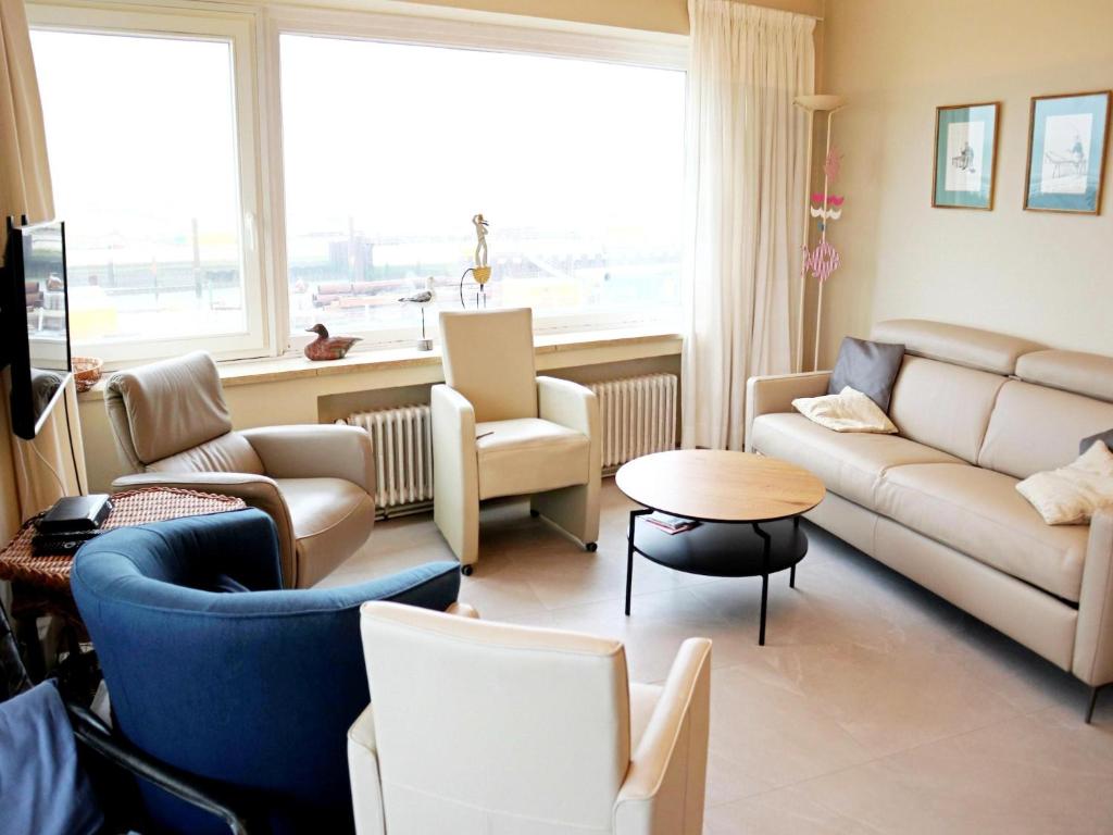 Attic Apartment in Nieuwpoort by the Beach — photo 1