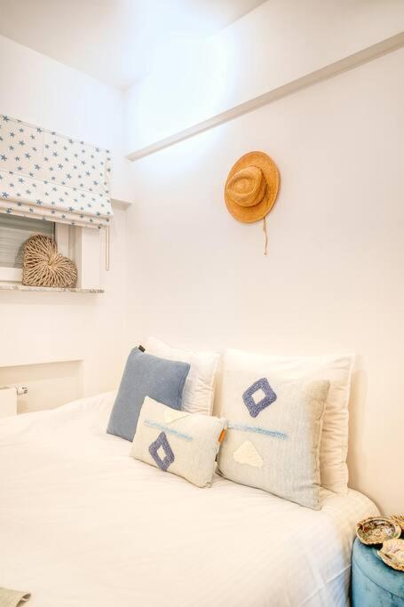Spacious and Cosy 2-Bedroom seaside Apartment in K photo 2