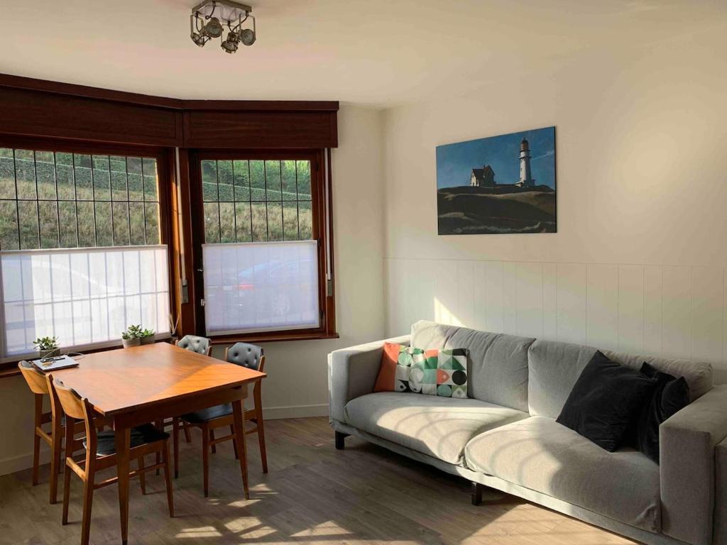 Spacious flat with lounge terrace — photo 1