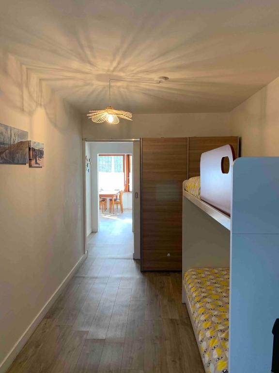 Spacious flat with lounge terrace photo 2