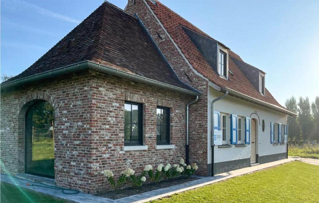 Lovely Home In Knesselare With Wifi — photo 1